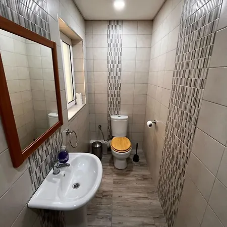 Cozy For 4 Guests, Air-conditioned, Self Check-in